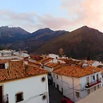 호텔 Balcon De 3*